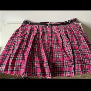 3 brand new/never worn skirts, all three would fit a size 18/20 US.